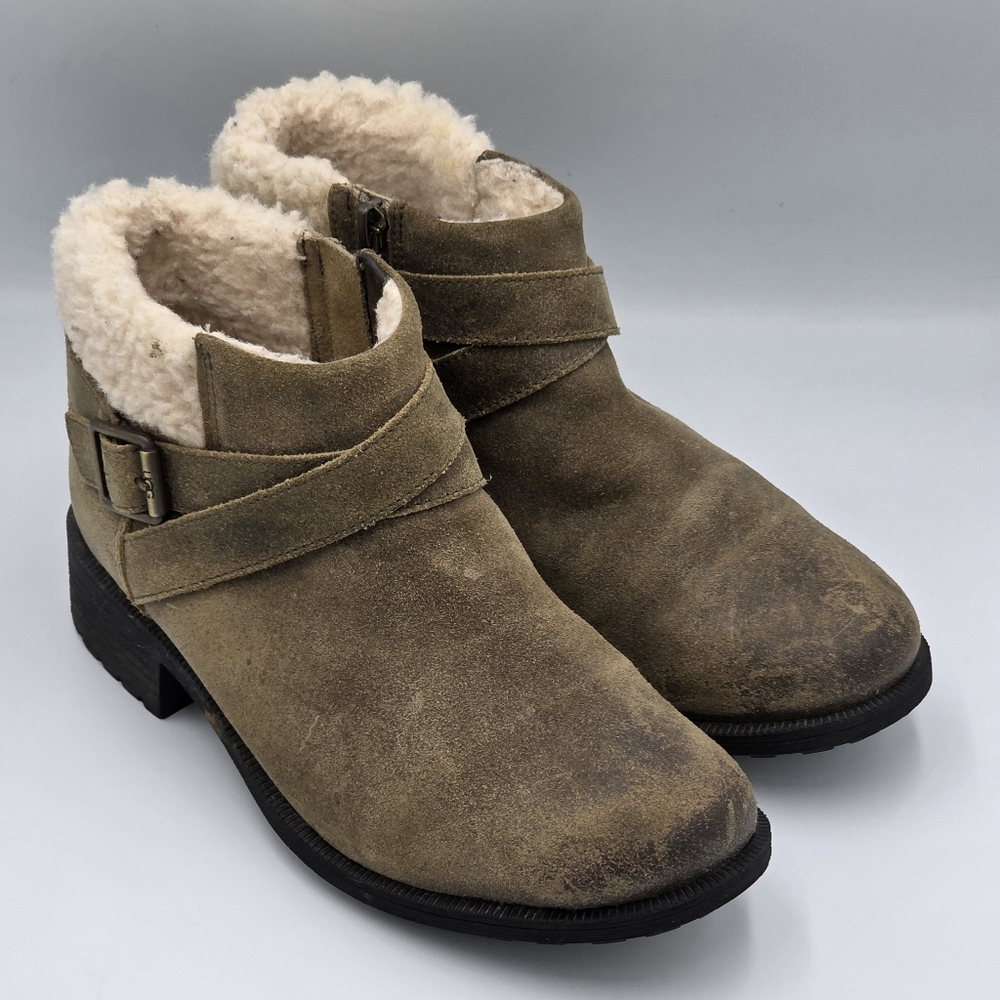 UGG Women's Benson 1095151 Distressed Ankle Boots Buckle Zip Size 7/EUR 38 /UK 5